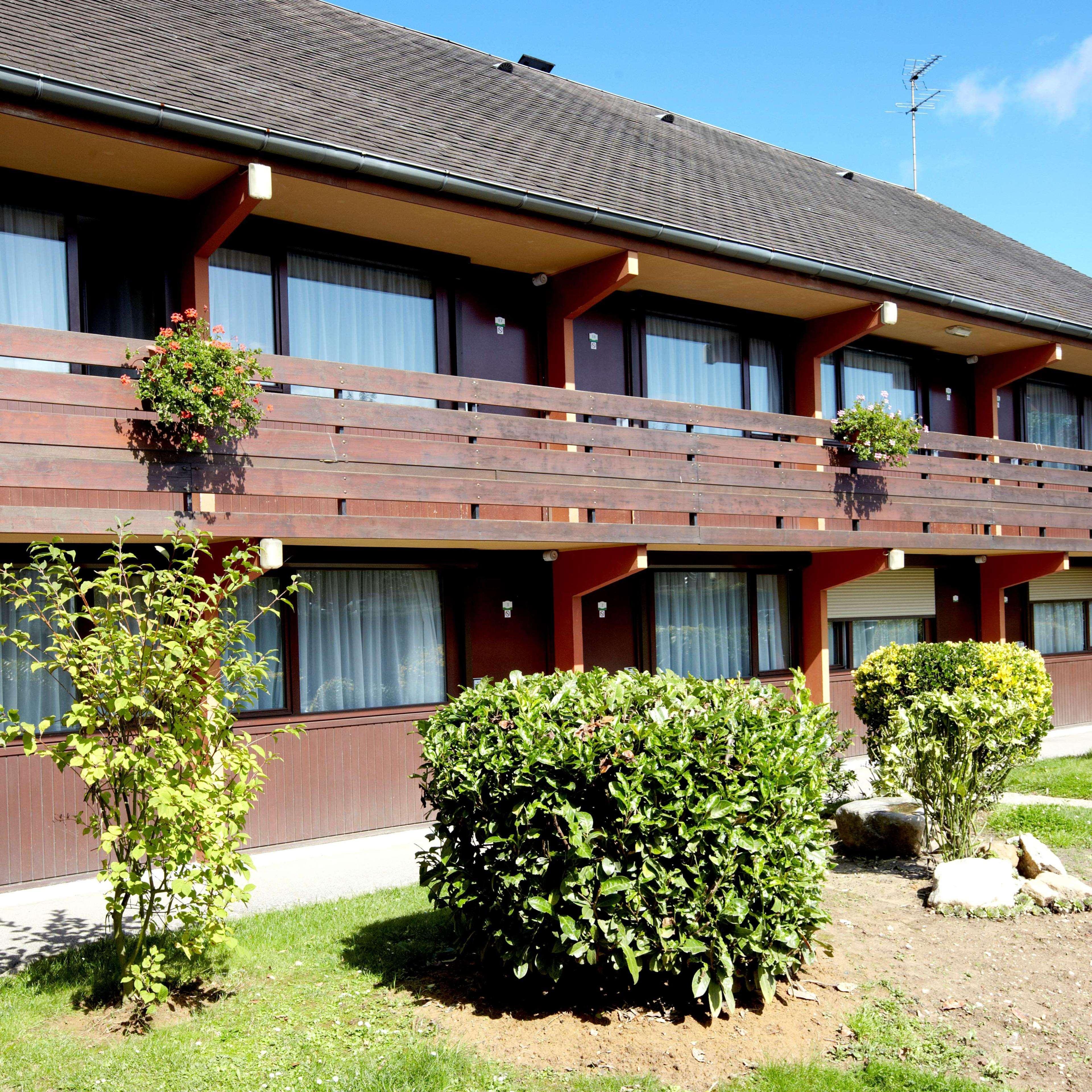 Hotel Campanile Rouen Nord - Mont-Saint-Aignan Zewnętrze zdjęcie
