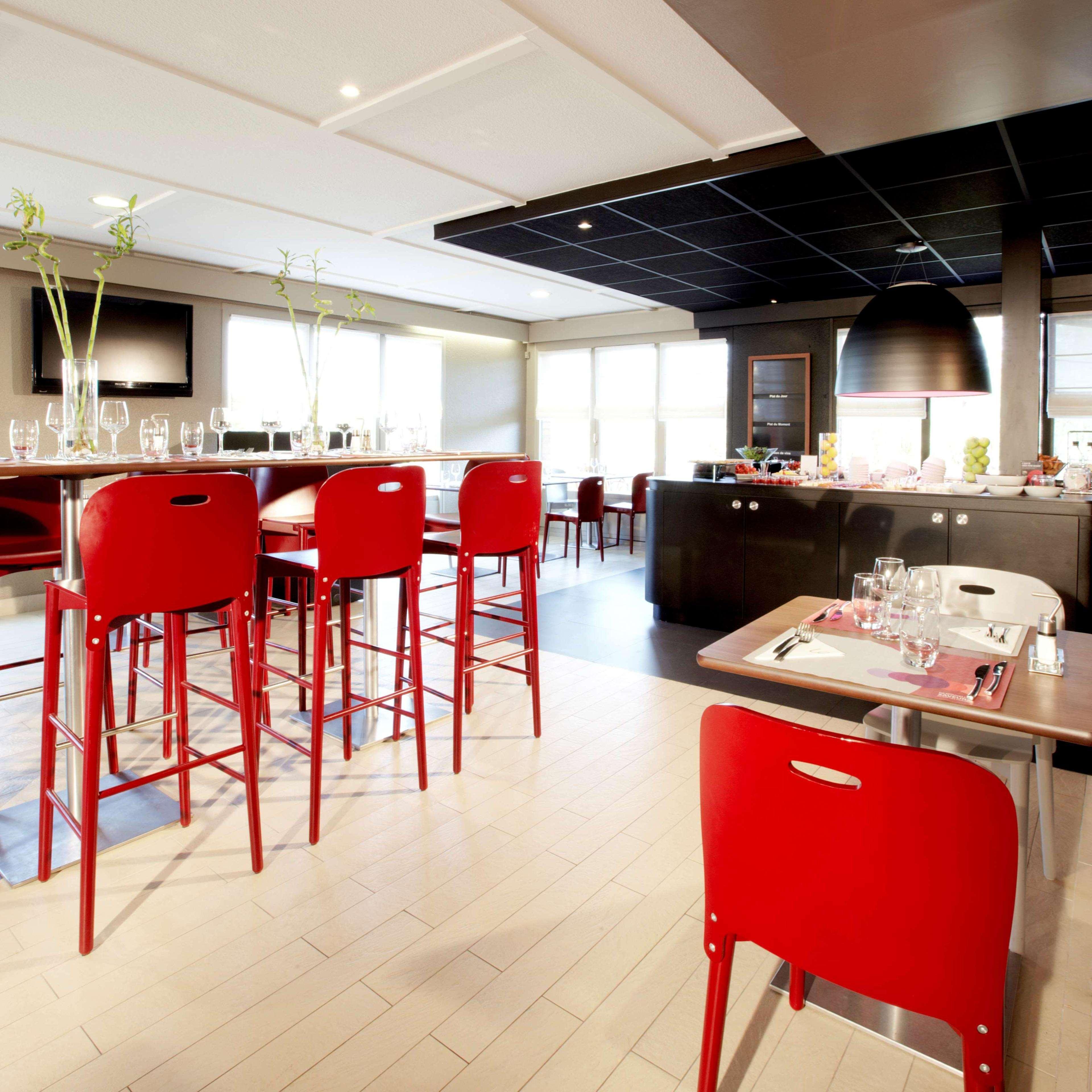 Hotel Campanile Rouen Nord - Mont-Saint-Aignan Zewnętrze zdjęcie