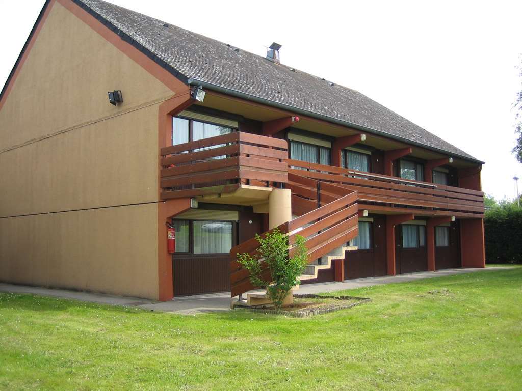 Hotel Campanile Rouen Nord - Mont-Saint-Aignan Zewnętrze zdjęcie